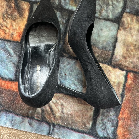 YSL Suede Pumps - Picture 7 of 8